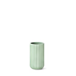 3015-lyngby-vasen-15-cm-mat-groen-porcelaen-500x500