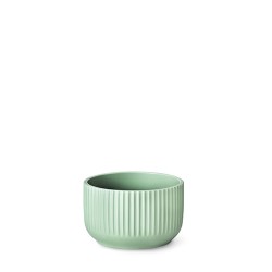 30170-lyngby-skaalen-17-cm-mat-groen-porcelaen-500x500